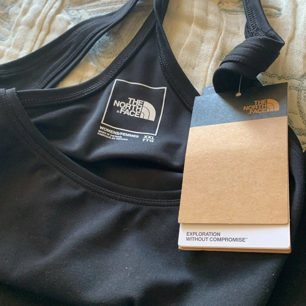 WOMEN'S THE NORTH FACE | DUNE SKY TANK | BLACK - Picture 9 of 9